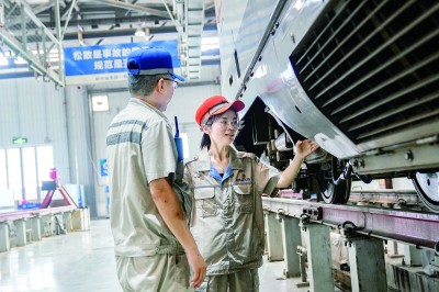 钢铁动脉铸就“中国名片”——聚焦我国高速铁路创新发展