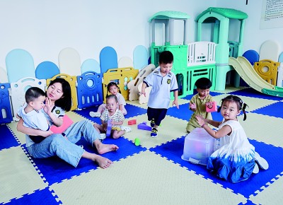 从“托有难题”到“幼有优育”——代表委员为有效满足婴幼儿托育新需求建言 从“托有难题”到“幼有优育”——代表委员为有效满足婴幼儿托育新需求建言