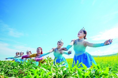 新时代高质量发展的绿色灯塔——“两山”理念指引美丽中国建设迈出坚实步伐