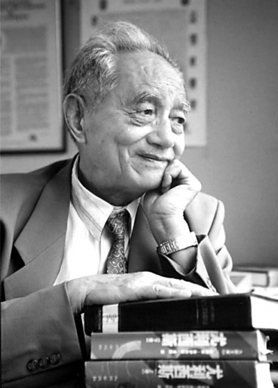 金隄：晚来译“天书”