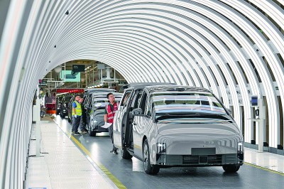 向“新”提“质” 提升发展动能——京粤皖因地制宜发展新质生产力见闻