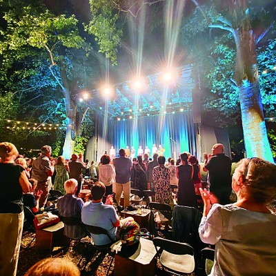 在维也纳“会呼吸的剧院”看演出