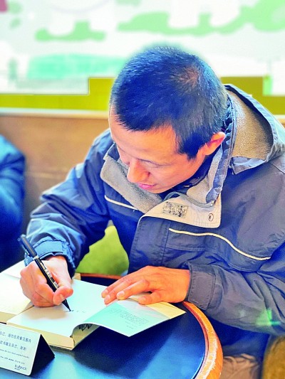 拿起笔，人人都来描绘“生活本来的样子”——素人写作大家谈