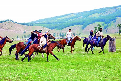 新疆维吾尔自治区70年发展成就斐然——同心共筑梦 天山绽新颜 新疆维吾尔自治区70年发展成就斐然——同心共筑梦 天山绽新颜
