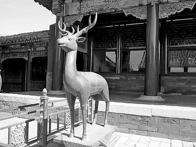 《故宫里的神兽》是一本什么样的书？