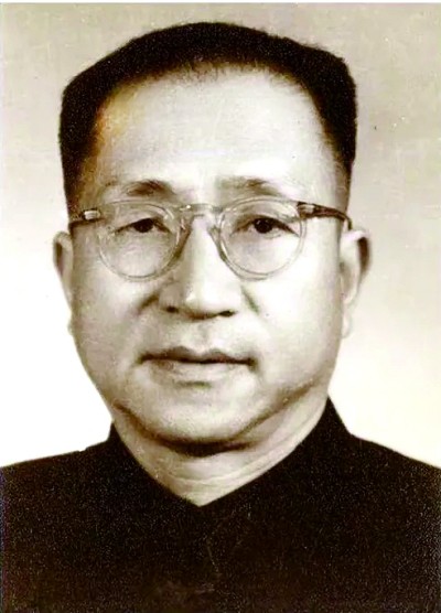 孔另境与吴文祺——从孔另境签赠《中国小说史料》说起 孔另境与吴文祺——从孔另境签赠《中国小说史料》说起