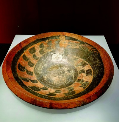 龙飞凤舞 翱翔九天——中国新石器时代的龙凤形象 龙飞凤舞 翱翔九天——中国新石器时代的龙凤形象
