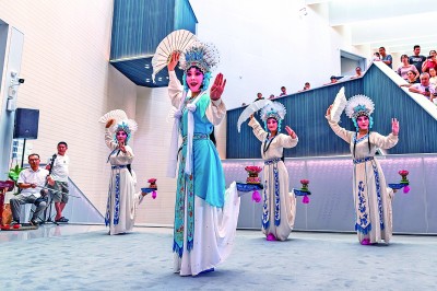 “老戏”新唱，何以“出圈”