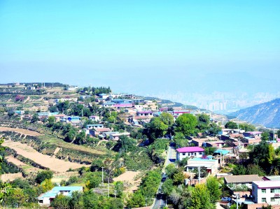 甘肃省兰州市西固区金沟乡马家山村：红苹果映照美好生活