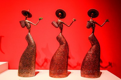 福建安溪：藤铁千丝绕指柔