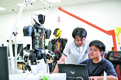 聚焦国家重大战略需求,展现更大作为 聚焦国家重大战略需求,展现更大作为