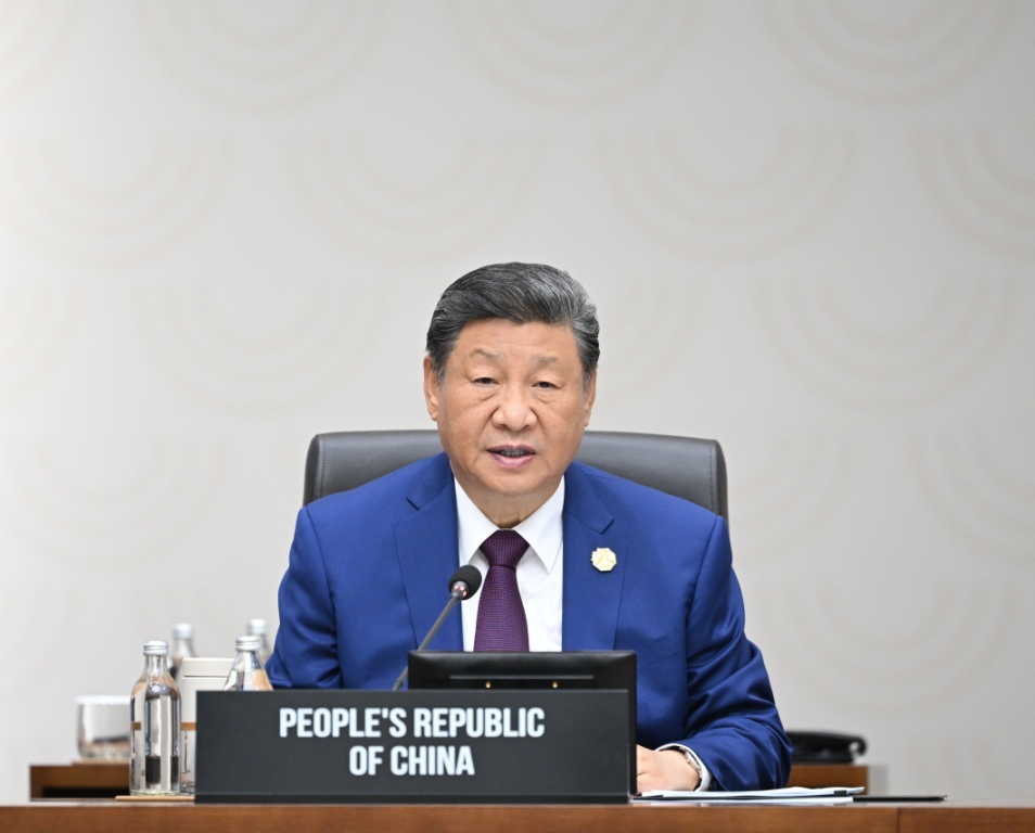 习近平继续出席亚太经合组织第三十二次领导人非正式会议