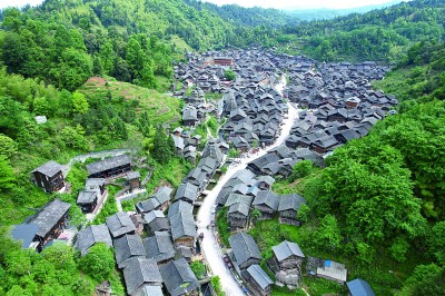 贵州黎平黄岗村：侗歌声声迎客来