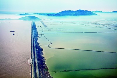 滩涂之上筑新城