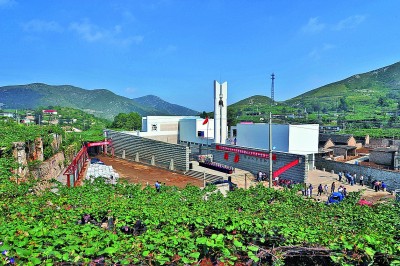 【走进昔日的抗日战场·铭记历史 缅怀先烈】不忘,永世不忘! 【走进昔日的抗日战场·铭记历史 缅怀先烈】不忘,永世不忘!