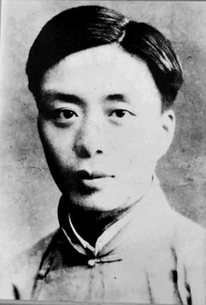 艾青:用文字筑造精神防线 艾青:用文字筑造精神防线