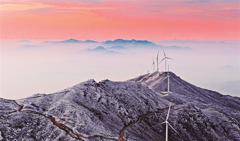 银装素裹绿能涌