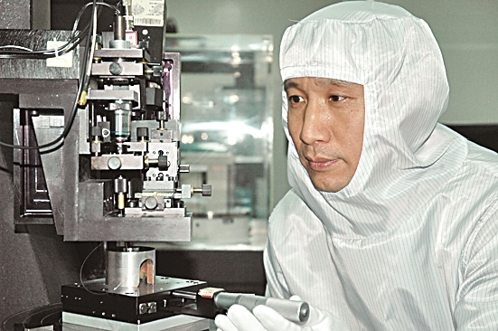 【人民需要这样的科学家27】“要做就做最顶尖的” 【人民需要这样的科学家27】“要做就做最顶尖的”