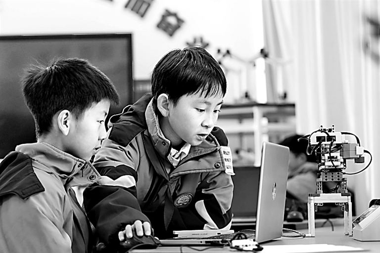 日常考试减少了 “教、学、评”焕发新气象 日常考试减少了 “教、学、评”焕发新气象