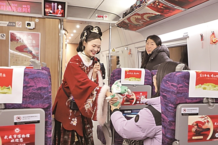 甘肃将9家博物馆“搬”进春运列车