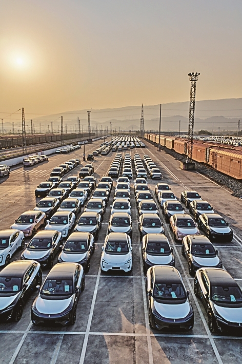 经济总量连续跨越新关口