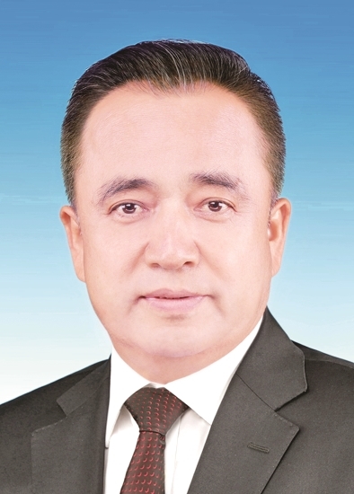 服务国家大局 展现全新作为——访新疆维吾尔自治区党委副书记、自治区人民政府主席艾尔肯·吐尼亚孜代表