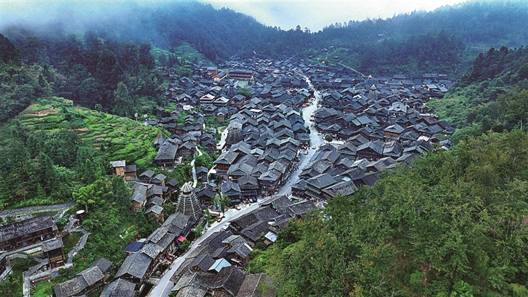 苗乡侗寨里，文化正鲜亮嘞