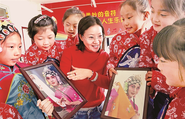 吕剧:百年老戏续华章 吕剧:百年老戏续华章