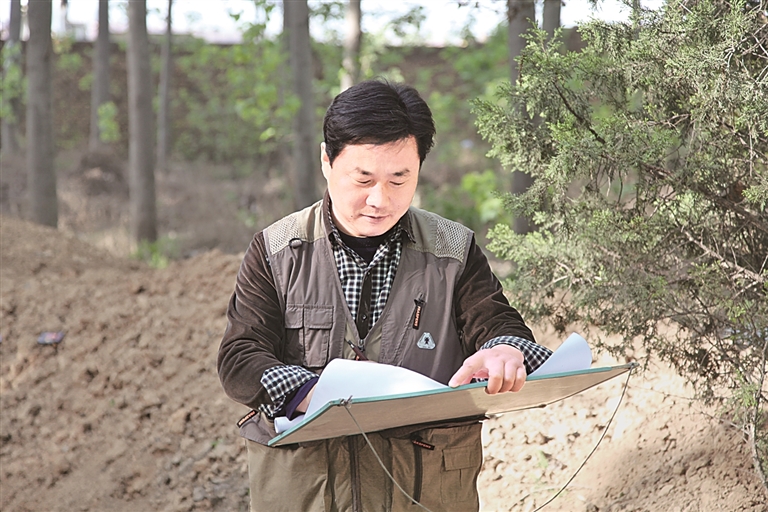 考古一线的“隐形人”