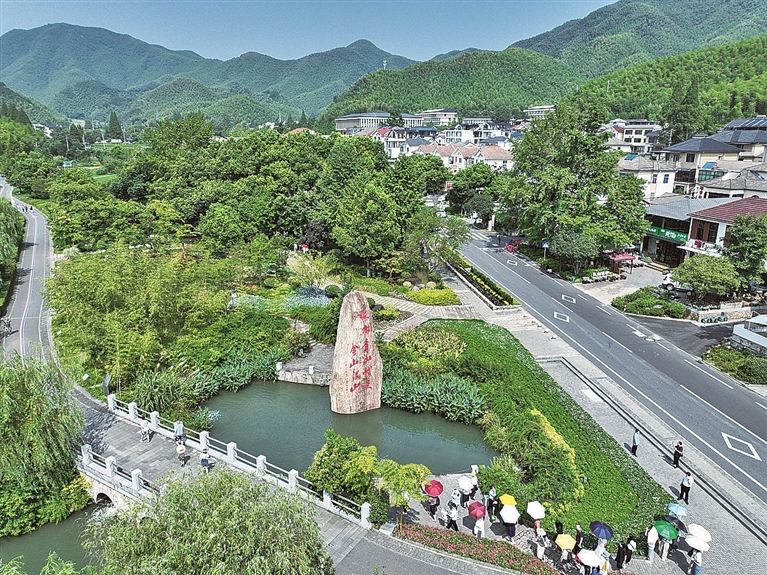 【大调研 我们在行动】在厚学立论中彰显中国之路、中国之治、中国之理