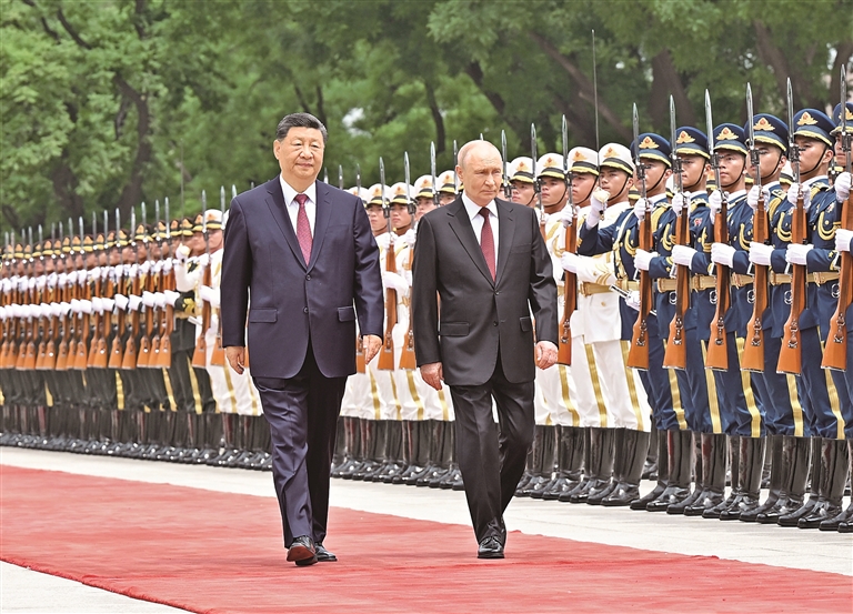 习近平同俄罗斯总统普京会谈 习近平同俄罗斯总统普京会谈
