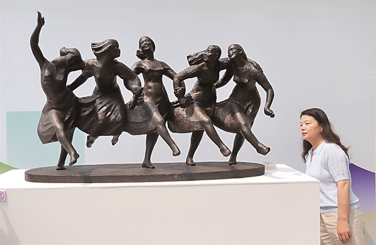 中国青年雕塑艺术双年展开展
