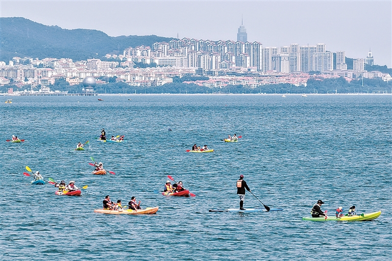 体育经济燃动消费新引擎——全国政协委员谈充分挖掘体育产业促进消费潜力 体育经济燃动消费新引擎——全国政协委员谈充分挖掘体育产业促进消费潜力
