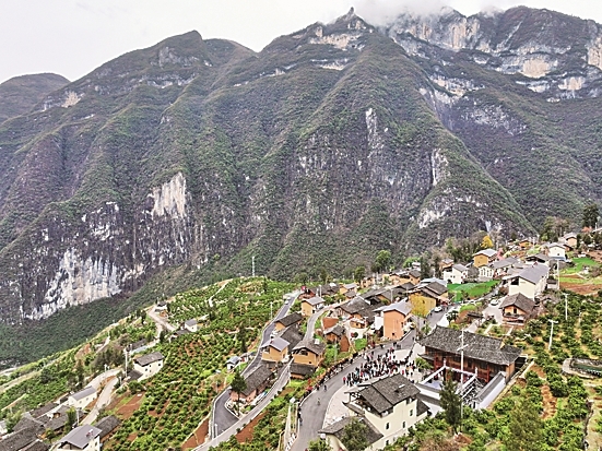 【在这片辽阔的土地上104】下庄向上 【在这片辽阔的土地上104】下庄向上