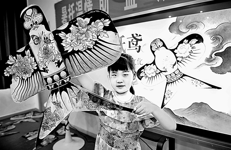从“拍照打卡”到“入脑入心”——这份暑假作业，如何让孩子爱上劳动