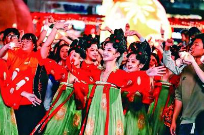 且看屏上中国节如何激活文化新体验 且看屏上中国节如何激活文化新体验