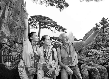 科创赋能活力涌 文化扬帆产业兴 科创赋能活力涌 文化扬帆产业兴