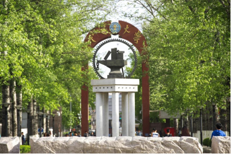 北京交通大学构建产教融合“交大方案” 打通人才培养“最后一公里”